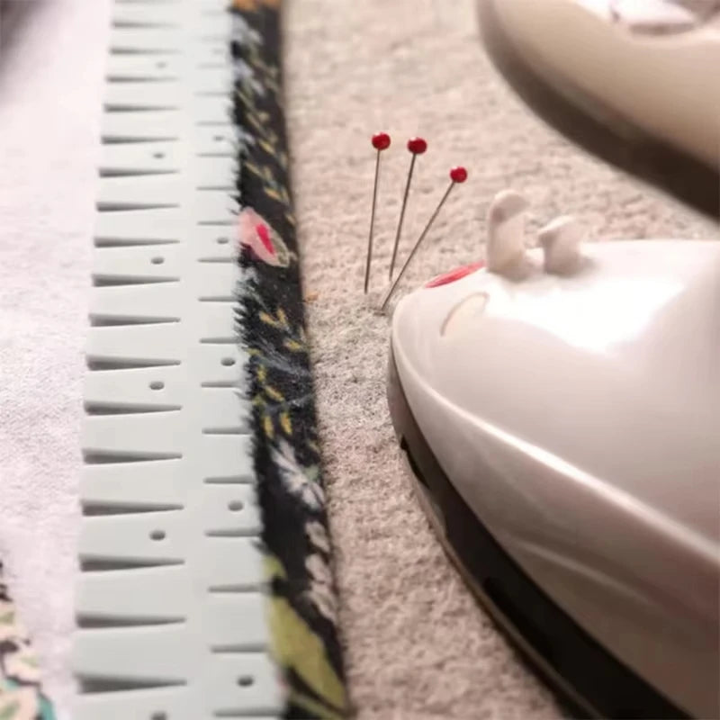 1pc Silicone Hemmer Flexible Sewing Tool Hem Ruler Auxiliary Tool